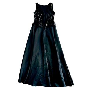 JS Collection Black Sequin Satin Formal  Prom Long Gown Dress Zip Back SZ 6P